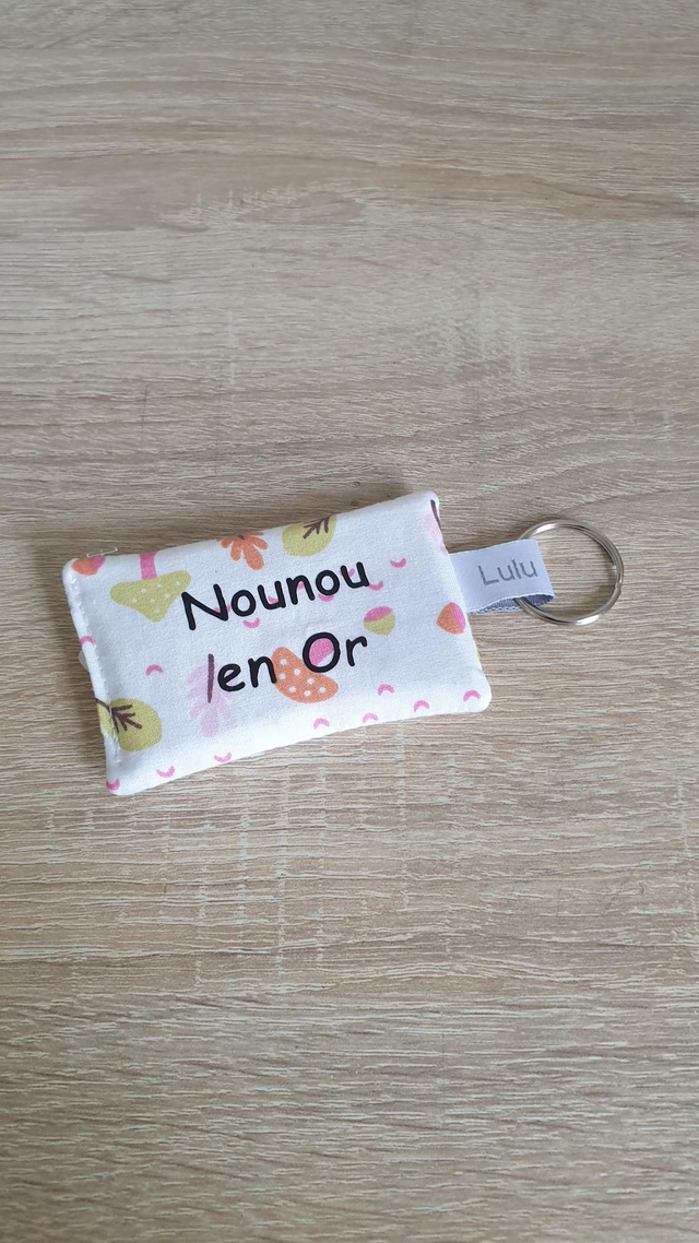 Porte clés Nounou en Or (champi)