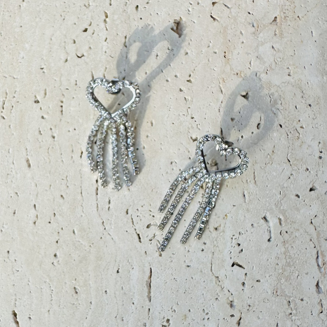 Oorbellen glitter hartjes zilver 