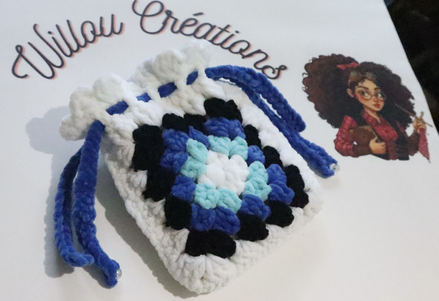 Pochette granny en laine chenille doublée – multi-usages pratique et cosy