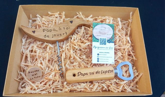 Coffret cadeau "Papa" Tire bouchon - décpasuleur - Bouchon