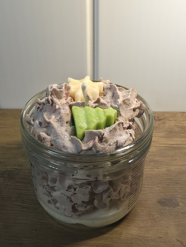 Féérie ambrée parfum fleur de Noël