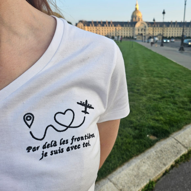 Brodé "Par delà les frontières"