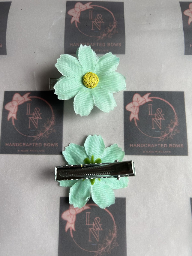 Flower Clips 