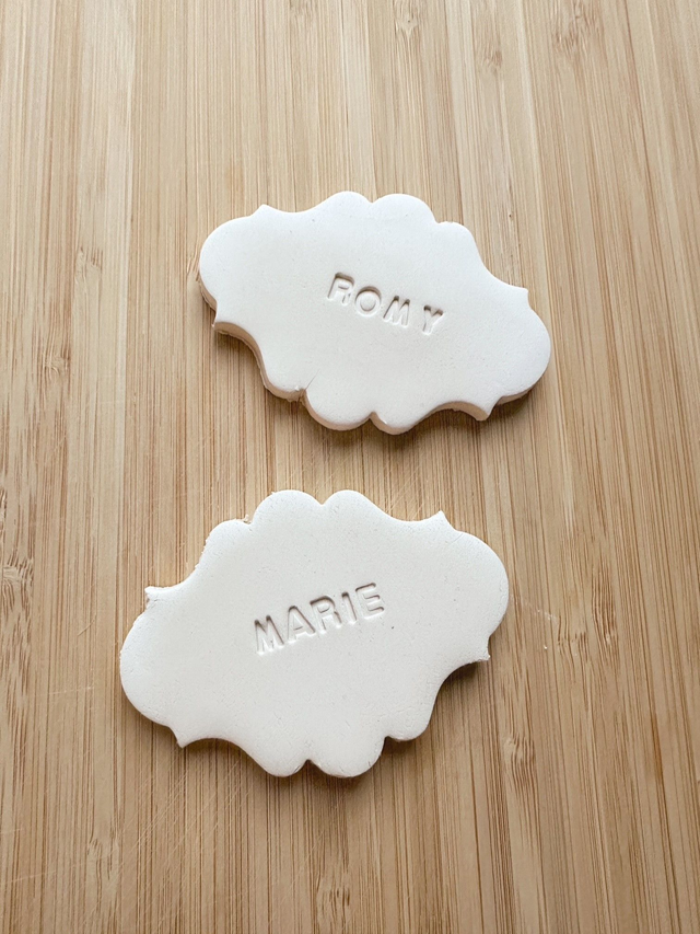 Marque place baroque, prénom à personnaliser (lot de 10)