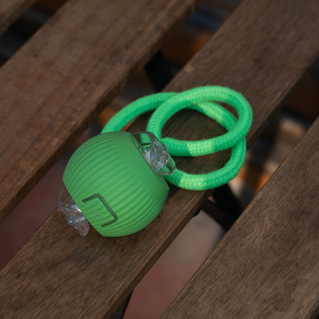 Interaktiver Katzenball