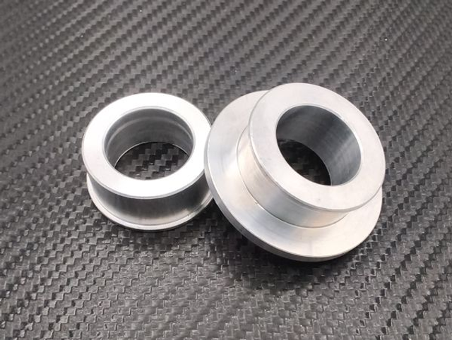 HONDA CBR600 F3 1995 - 1998 Captive wheel Spacers.