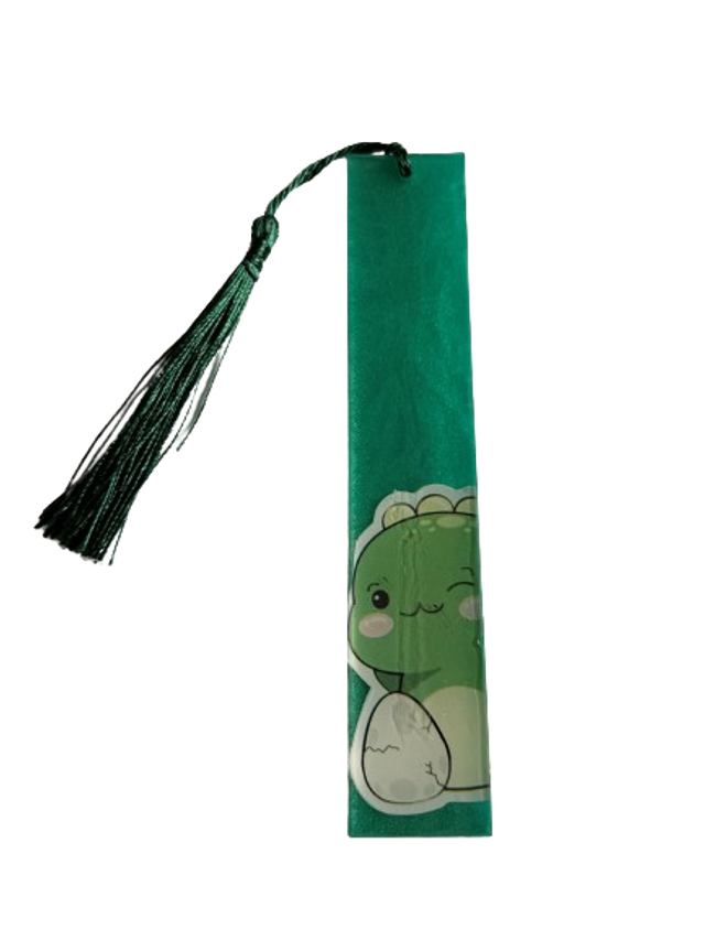 Marque page vert avec petit dragon qui tient son oeuf