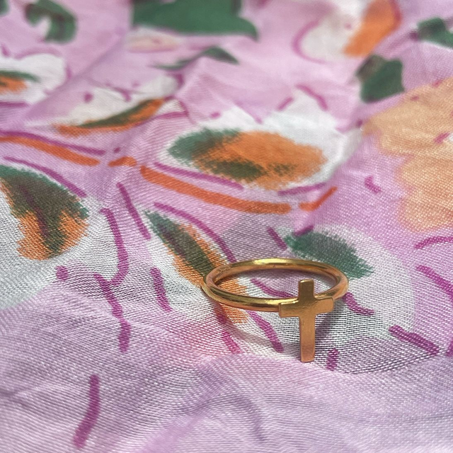 Cross Midi Ring
