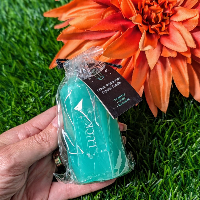Luck Crystal Candle with Rough Green Aventurine