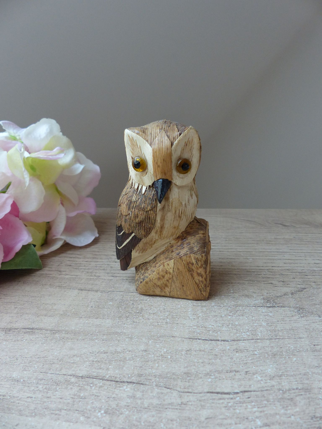 Figurine hibou en paille peint à la main – Sculpture artisanale vintage pour décoration bohème champêtre et maison de campagne, idée cadeau