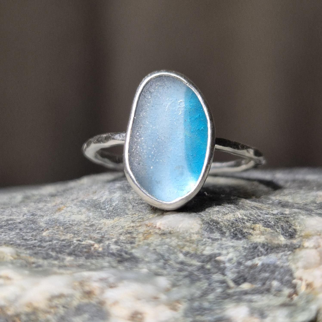 Size R Multicoloured Sea Glass and Sterling Silver Ring Fully Hallmarked 