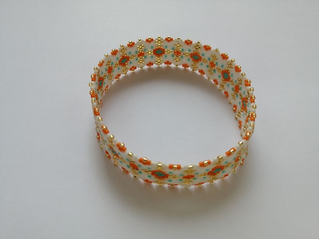 Bracelet Bangle en perles