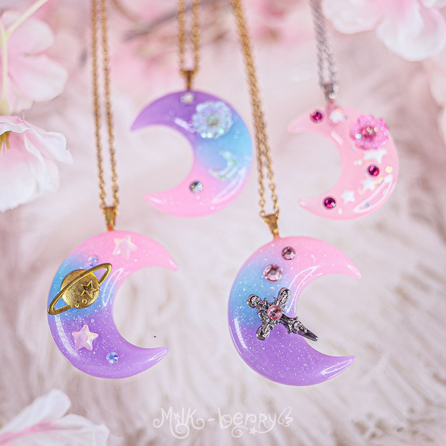 Collier Stimming Spinning Moon