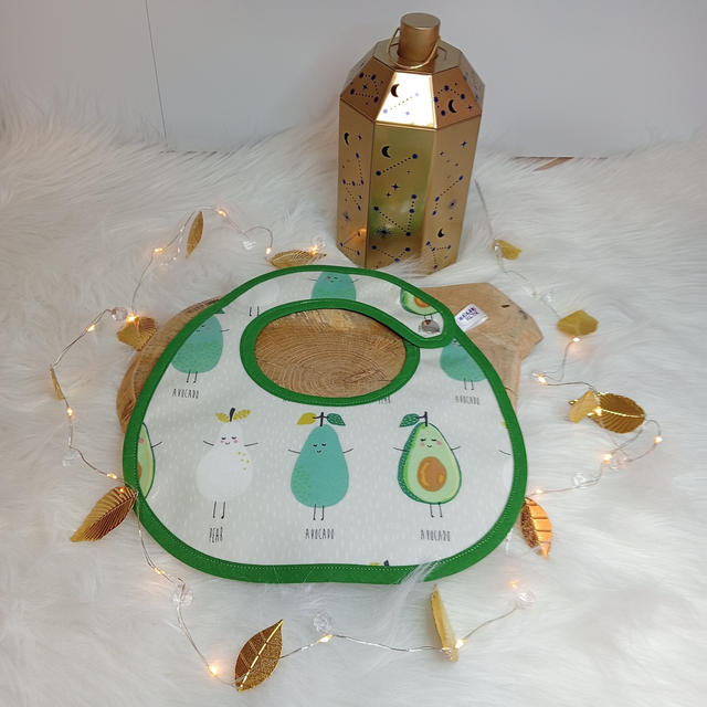 Bavoir boutonné doublé rond Enduit "Avocats mignons" vert