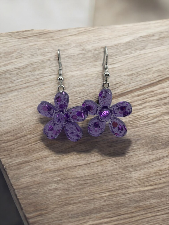 Boucles d'oreilles fleurs résine époxy