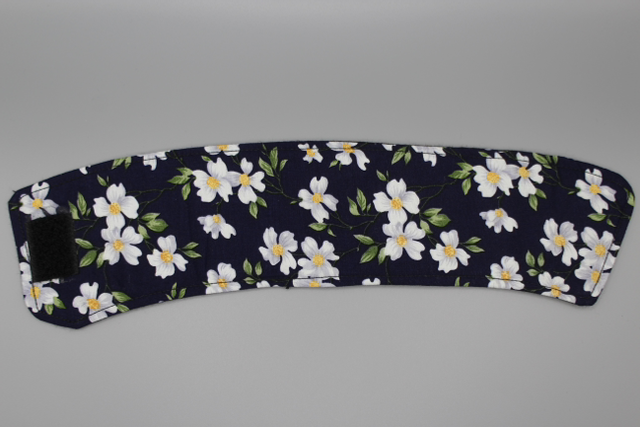 Blue with white daisies