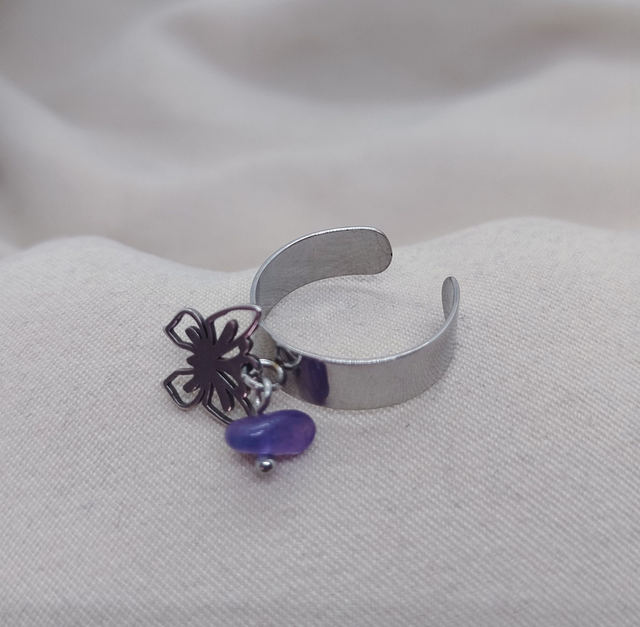 Bague ajustable 47 à 52 et pendentif "papillon" en acier inoxydable et pierre naturelle baroque (améthyste) 