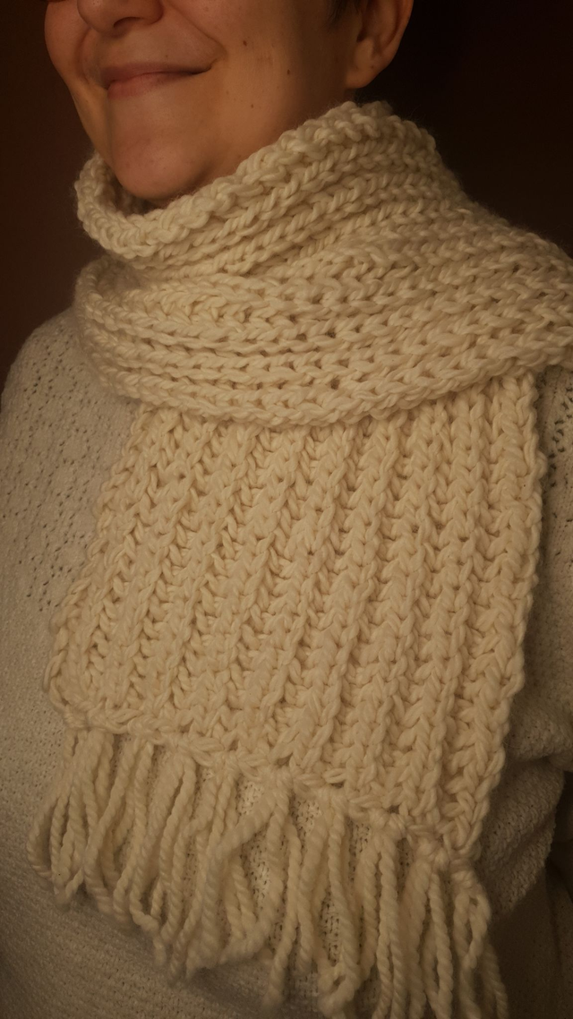 Echarpe blanc cassé