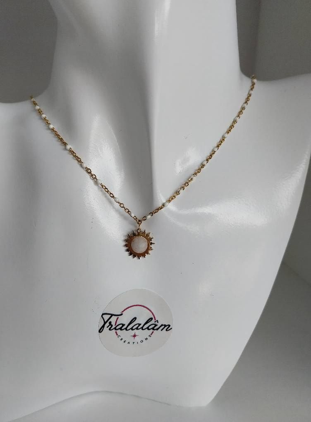 ✨Collier &quot;soleil acier pierre blanche&quot;✨