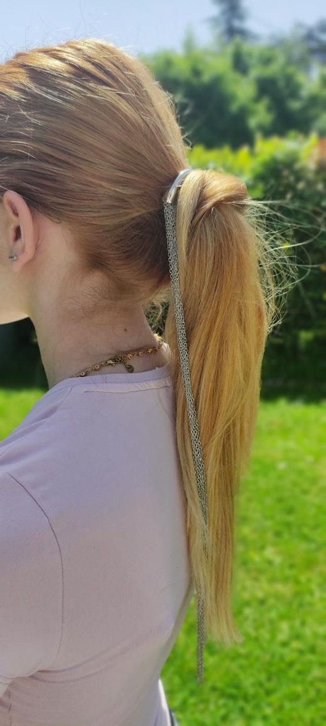 Ornement cheveux longs chaînette argenté 