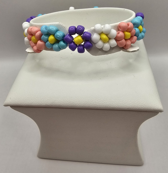 Beaded Flower Bracelet.