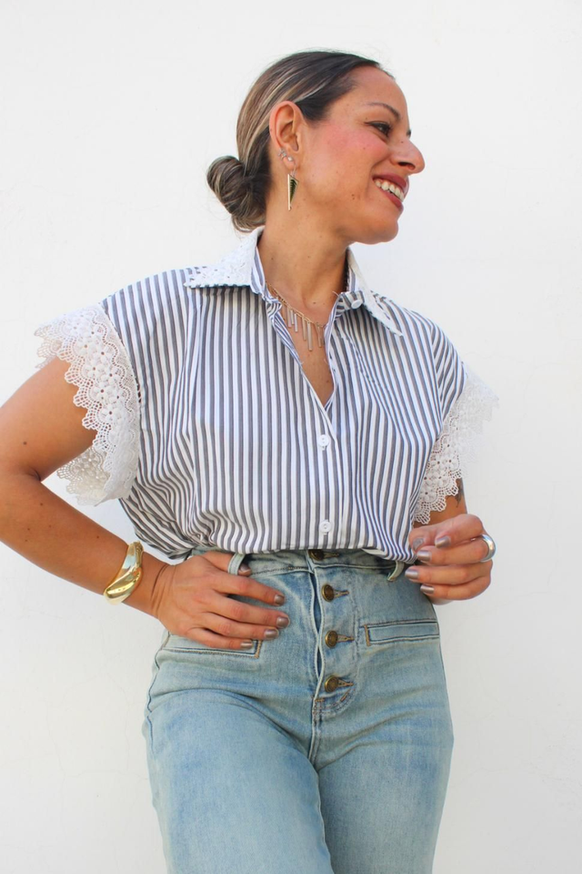 Camisa Puntilla Negra