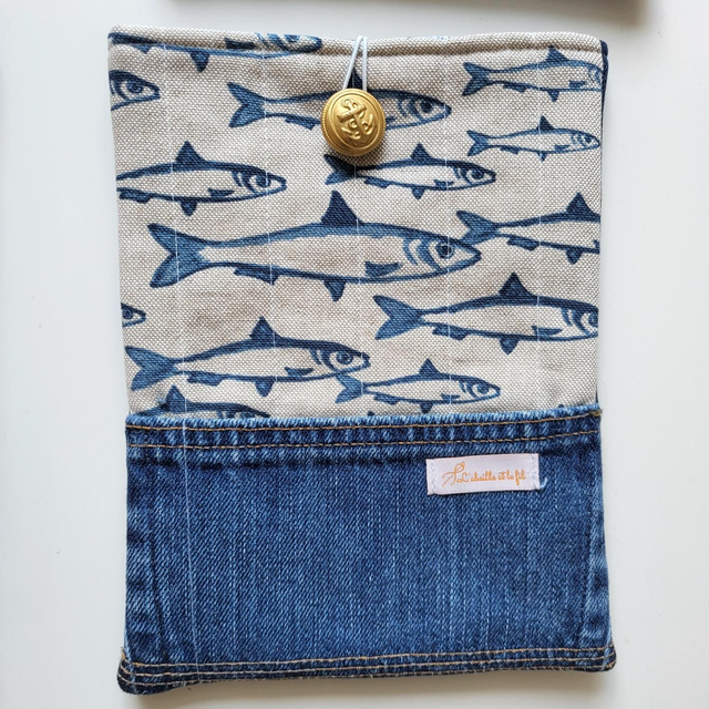 Housse livre/ liseuse Poissons 