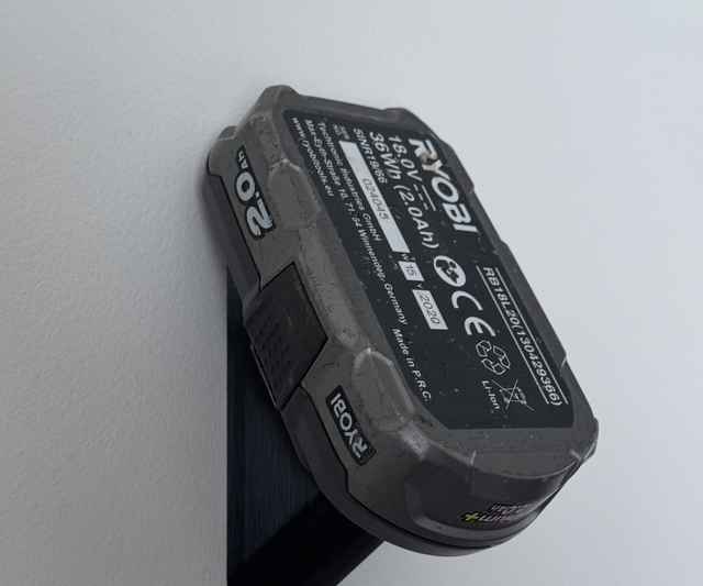 Support mural batterie Ryobi