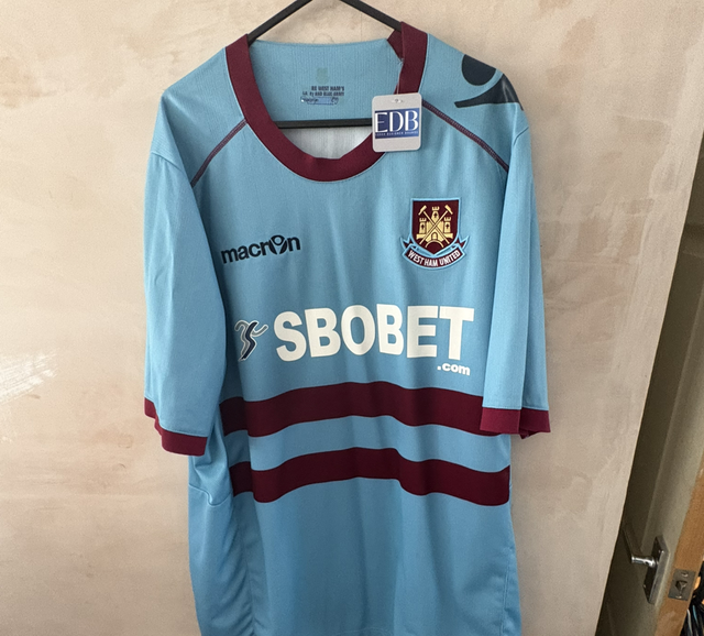 West Ham Away Shirt 2011/12