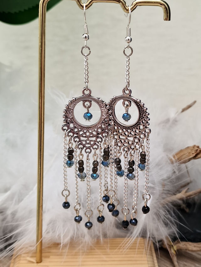 Boucles D&#039;oreilles Chandelier Bohème Argenté Perles Cristal
