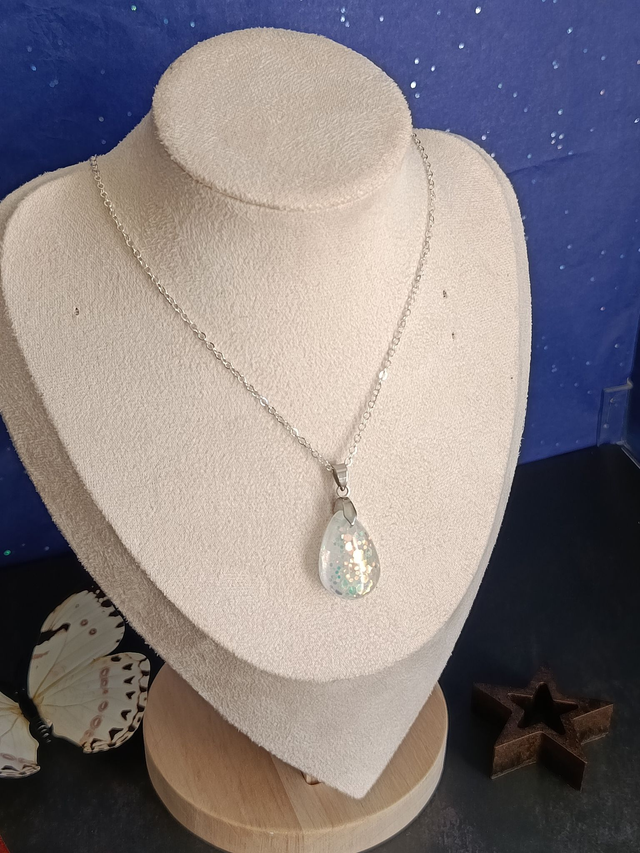 AstreLune – Collier "Goutte de Clarté Lunaire"