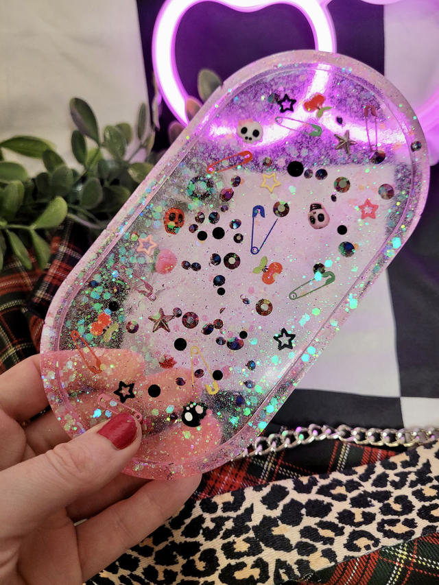 Trinket Tray - Punk / pop-punk theme