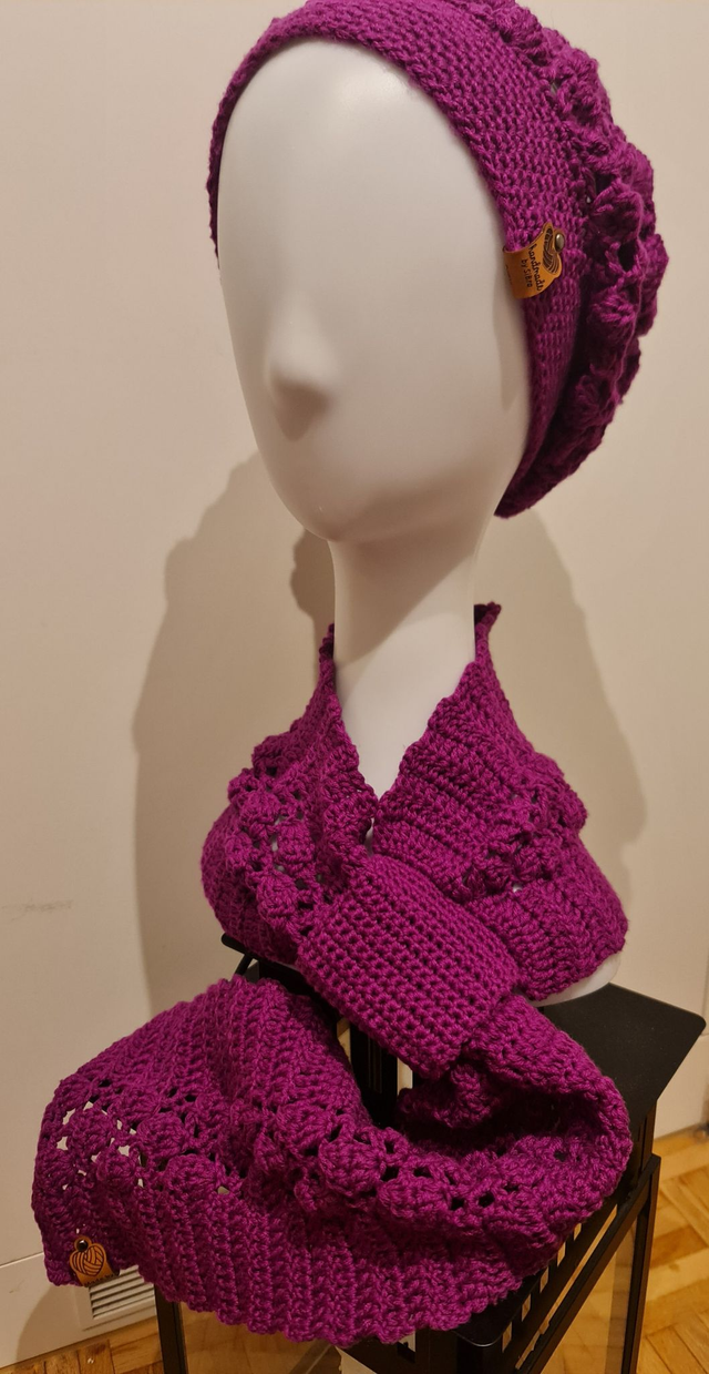 Set Beanie und Kurzschal "Magenta"