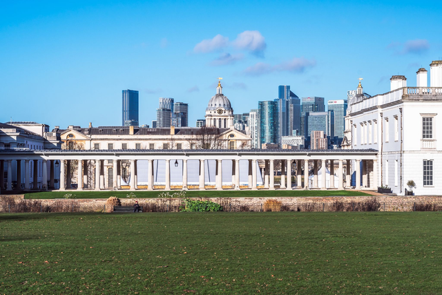 Naval College Columns