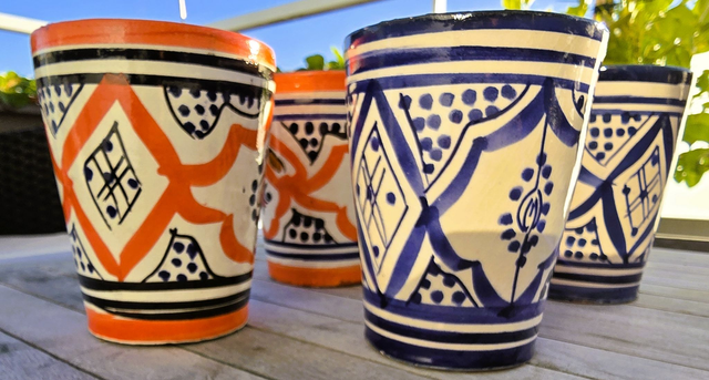 Lot de 4 grands verres "Zwak Beldi" bleu et orange 