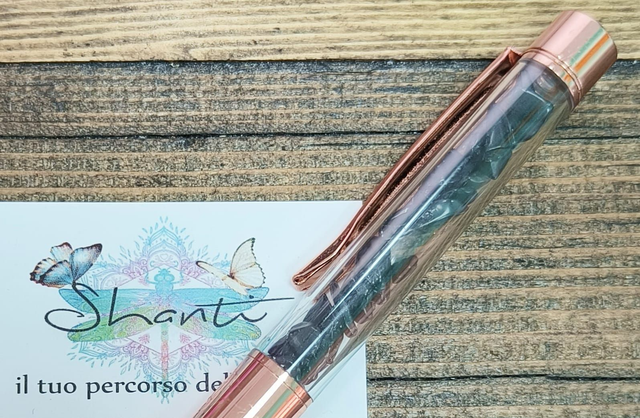 Penna a sfera con tormalina nera