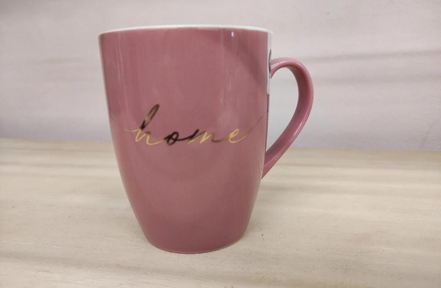 Mug pink and gold 