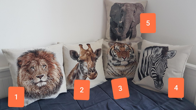 Coussins en carré jacquard animaux africains (motifs au choix) 