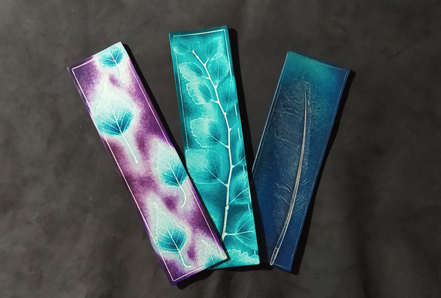 Marque page petites flammes