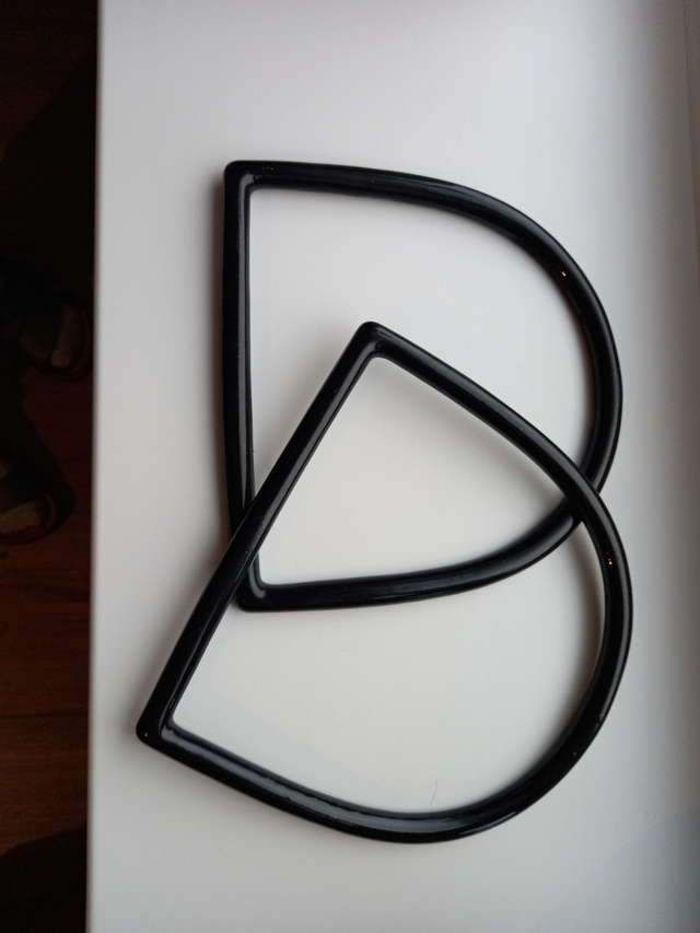 Tassenbeugel zwart (18 cm x 16,5 cm)