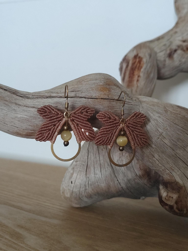 Boucles d'oreilles feuilles en macramé