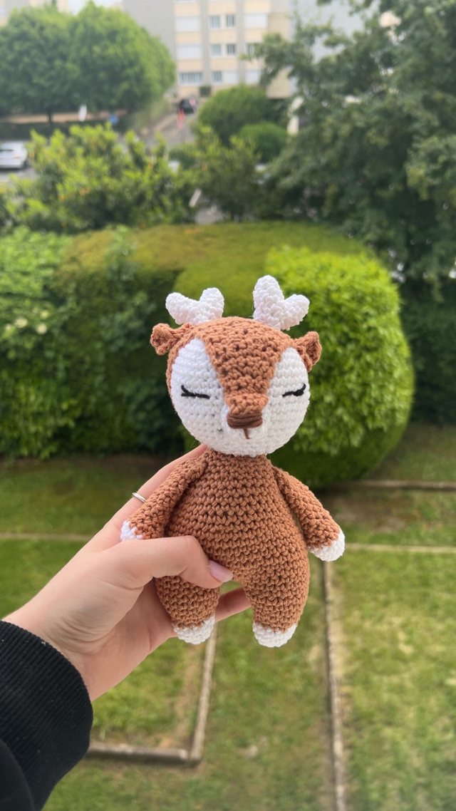 🦌 Coffret Hochet &amp; Peluche cerf 🦌