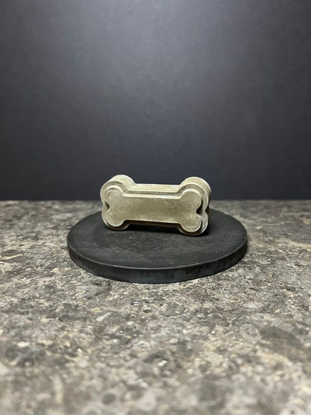 Concrete dog bone