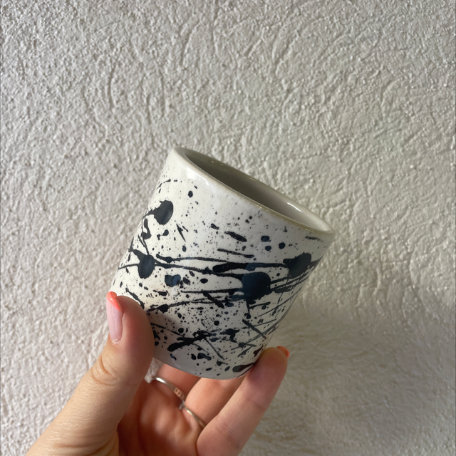 MUG TACHETÉ