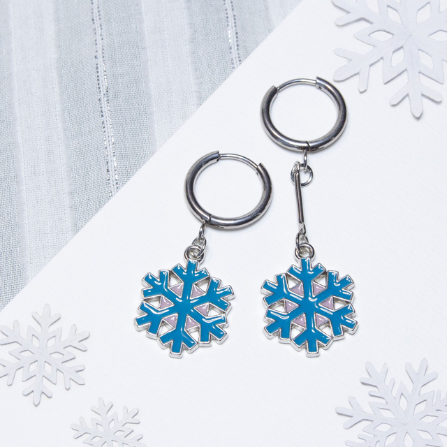 Snežinka (turkizna)