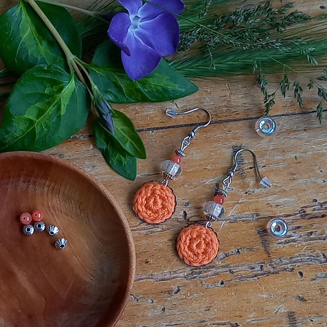 Boucles d&#039;oreille Les P&#039;tites Soucoupes - orange