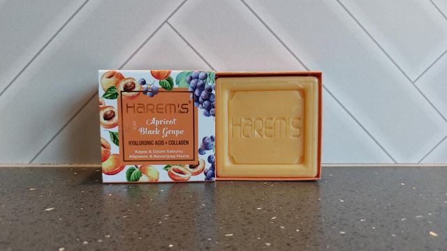 Apricot Black Grape Soap