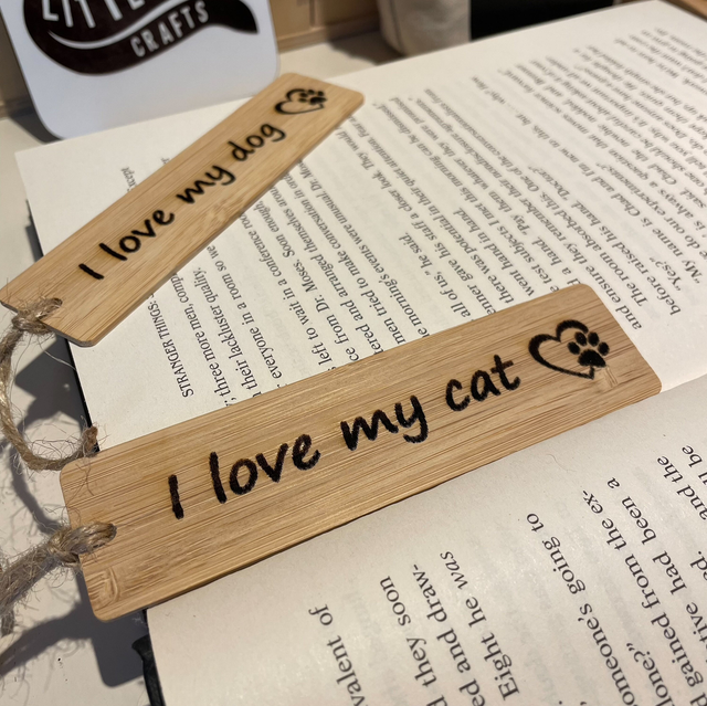 “I love my dog/cat” Bamboo Bookmarks