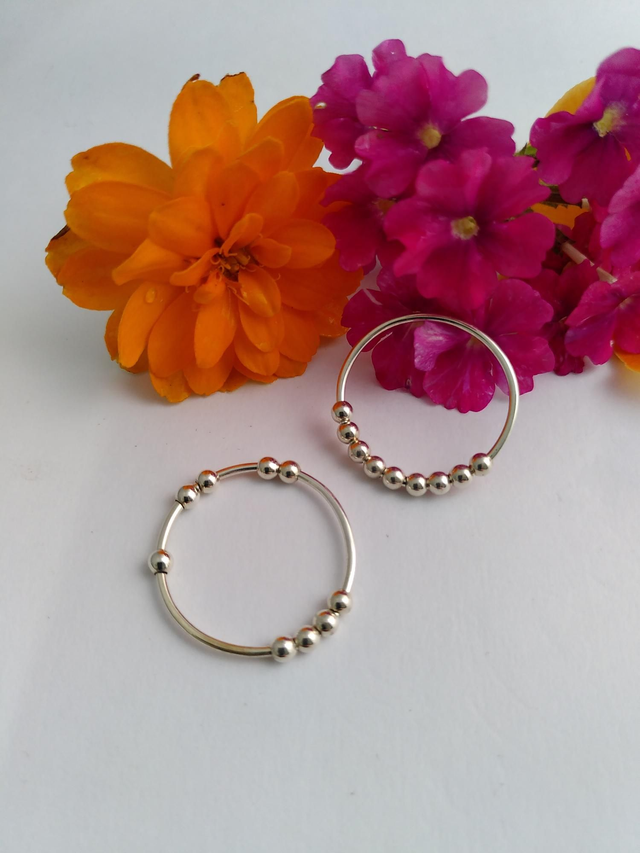 Sterling Silver bead spinner ring