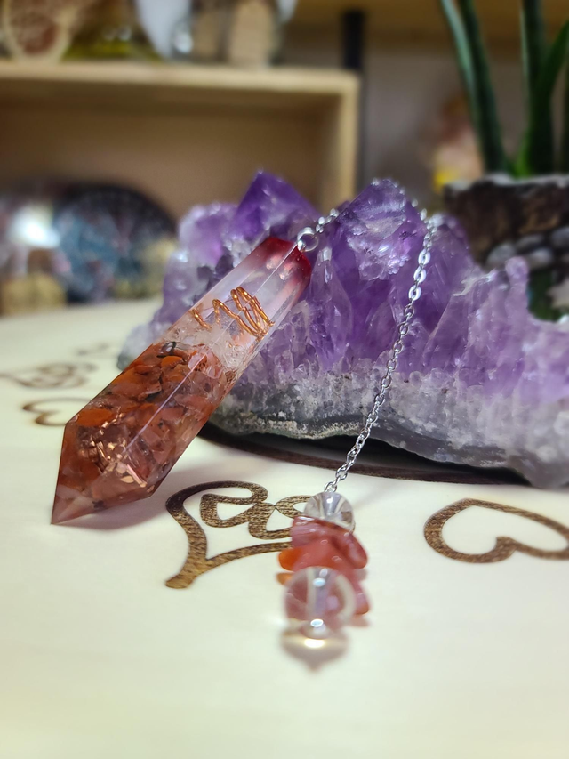 Pendule cornaline et jaspe rouge